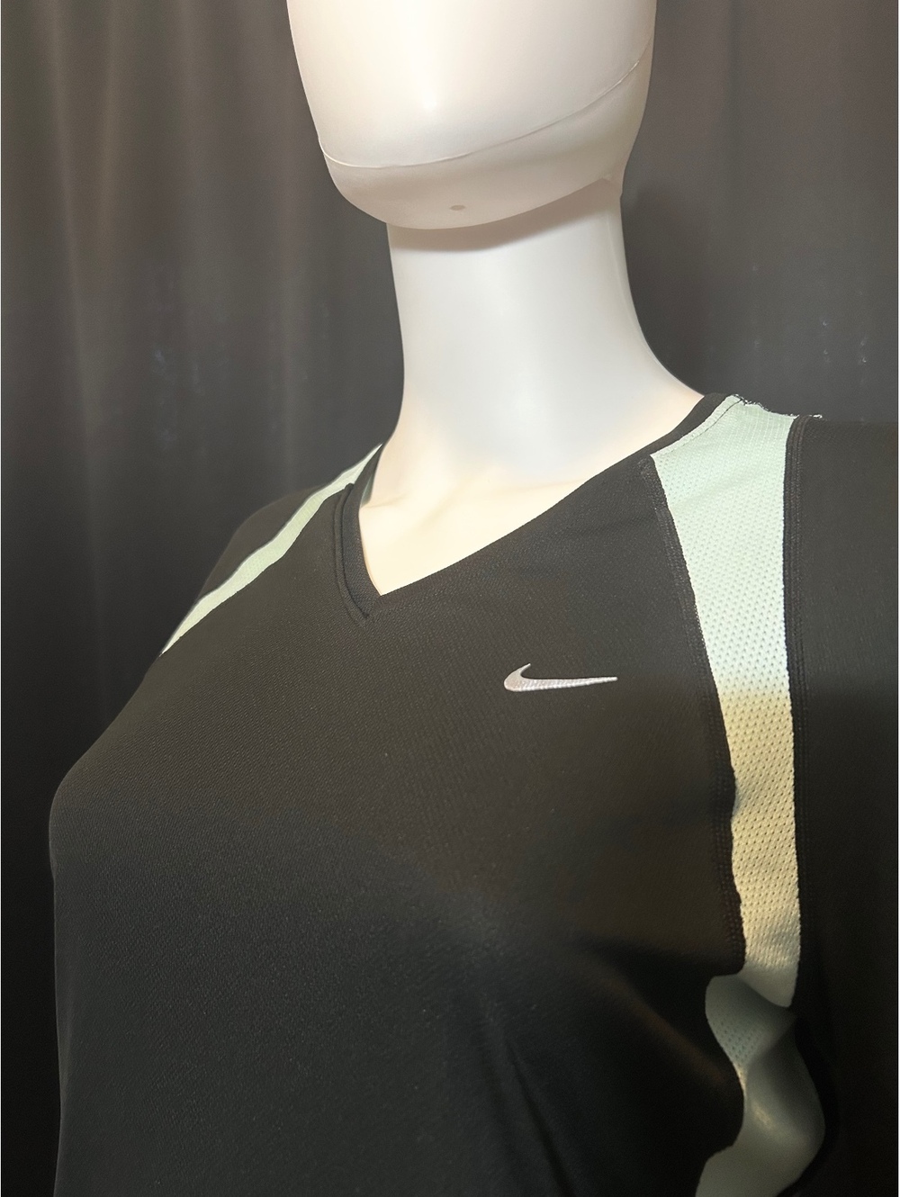 Nike pullover medium - Picture 4 of 6